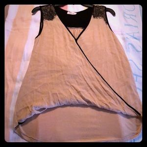Tan/Black short sleeve. Black lace on shoulders